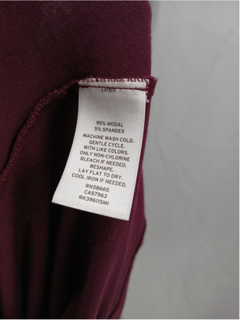 Melrose And Market Womens Burgundy Top Size M Scoop Neck Long Sleeves Knit - Picture 8 of 8